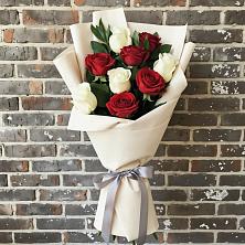 Букет цветов из:  Розы в Пролетарий