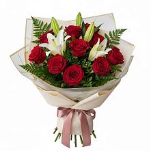 Букет цветов из:  Лилии и Розы в Пролетарий