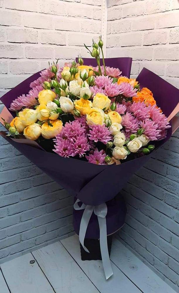 Букет цветов из: Хризантемы и Розы в Пролетарий