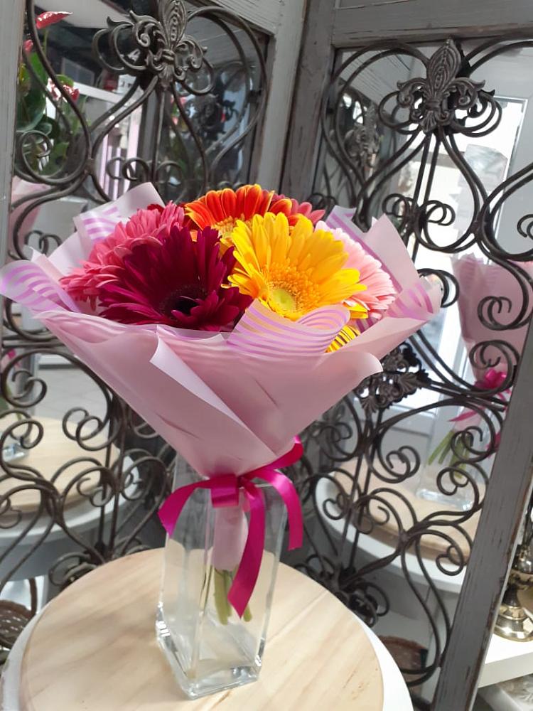 Букет цветов из: Герберы в Пролетарий