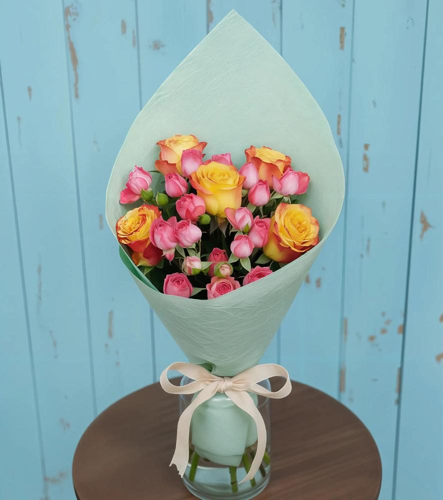 Букет цветов из: Розы в Пролетарий