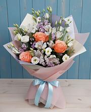 Букет цветов из:  Лизиантусы, Розы, Альстромерии и Гипсофила в Пролетарий