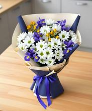 Букет цветов из:  Розы, Ирисы и Хризантемы #REPLACE_PRED# Пролетарий