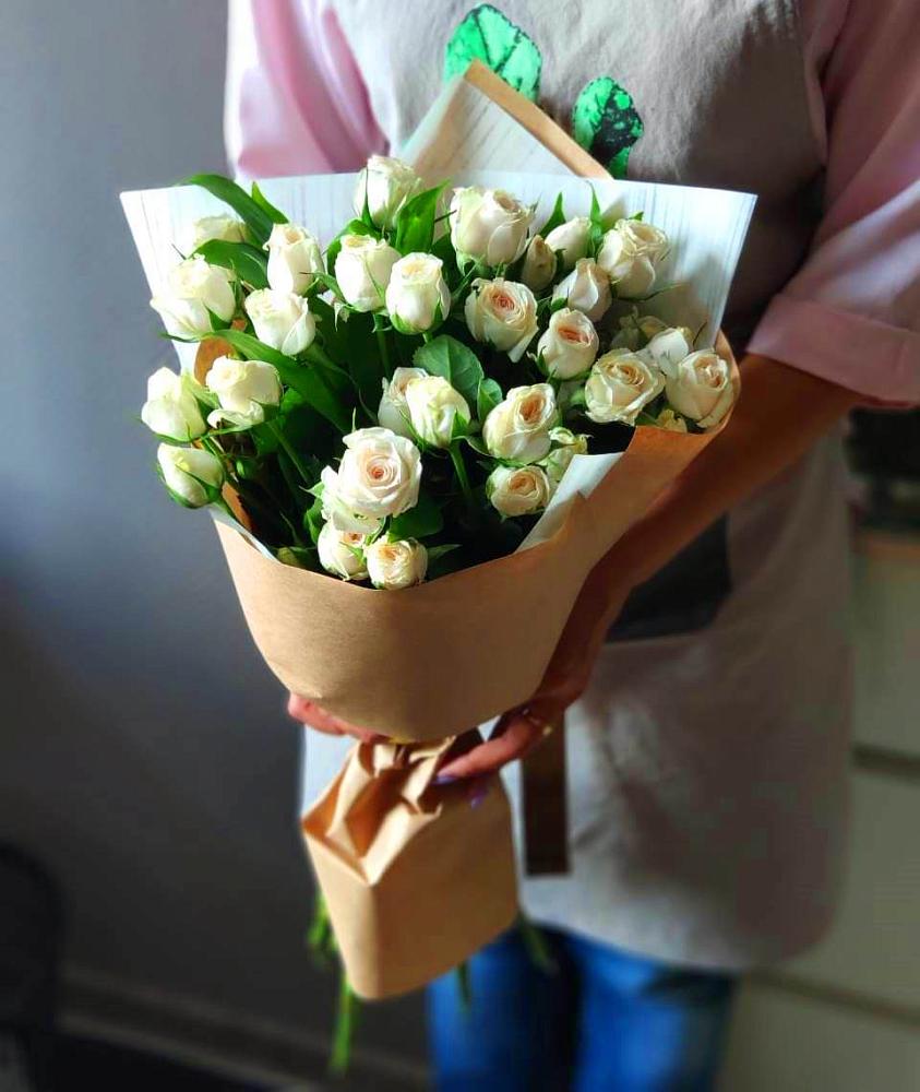 Букет цветов из: Розы в Пролетарий