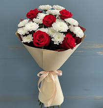 Букет цветов из:  Розы и Хризантемы в Пролетарий