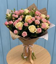 Букет цветов из:  Розы в Пролетарий