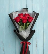 Букет цветов из:  Розы в Пролетарий