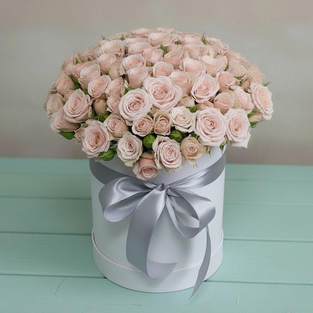 Цветочная композиция из Розы в шляпной коробке в Пролетарий